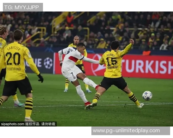 足总杯精彩对决拜仁逆转波尔图全场沸腾的瞬间解析